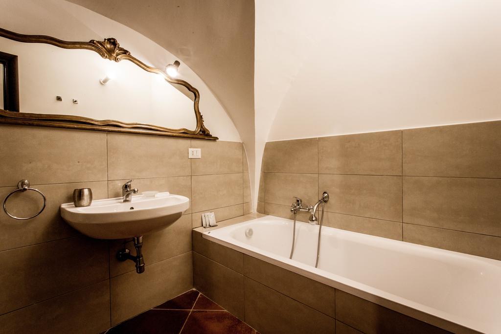 Apartment Dietro La Cattedrale Palerme Extérieur photo